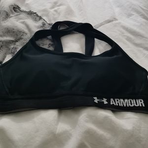 under armor sportsbra